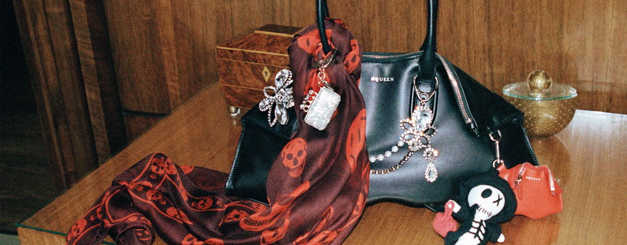 The Manta系列手袋——McQueen 2026早春系列新品